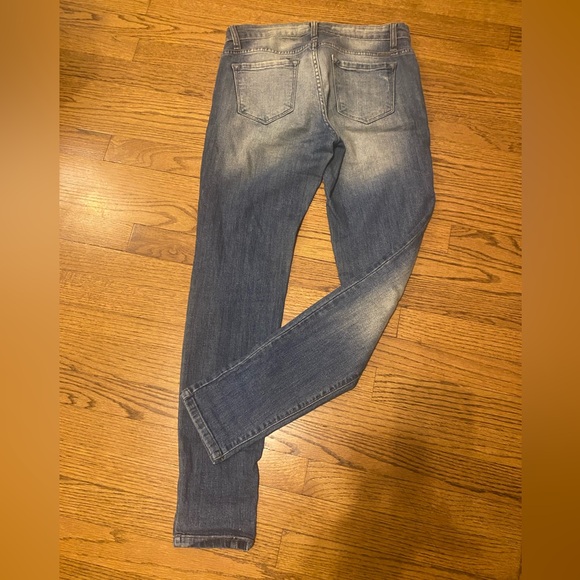 Mid- high raise destress pants - Picture 7 of 7